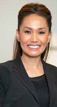Headshot of Sunnie Chung.