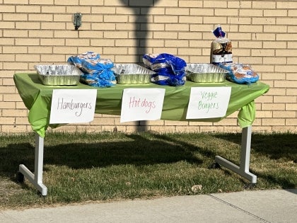 ABCE Picnic Food Table