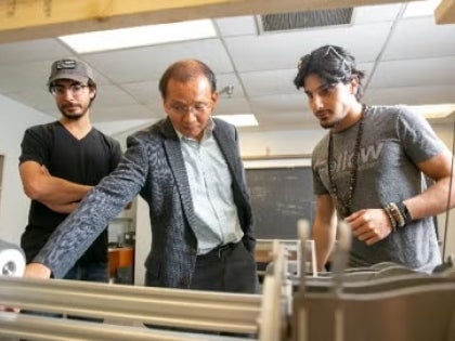 Dr. Gao with students